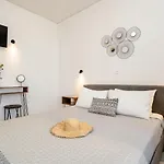 Flerianos Naxos 3*