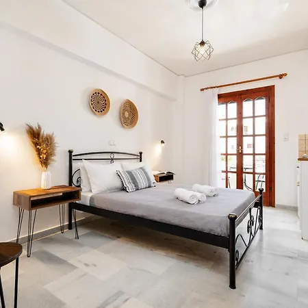 Flerianos Naxos Hotel apartamentowy