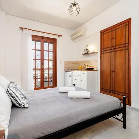 Flerianos Naxos 3* Agios Prokopios (Naxos)