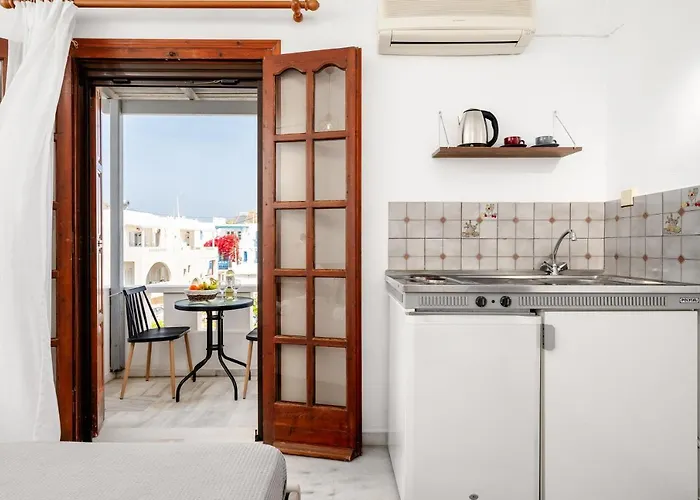 Flerianos Naxos 아파트호텔